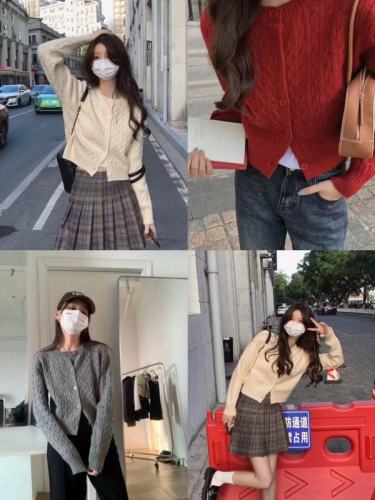 Autumn new Korean style ins twist round neck cardigan sweater jacket small short top knitwear women's tide