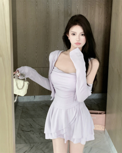 Dyeing water mist purple 3.0 comes with bra vest cake skirt knitted cardigan suit