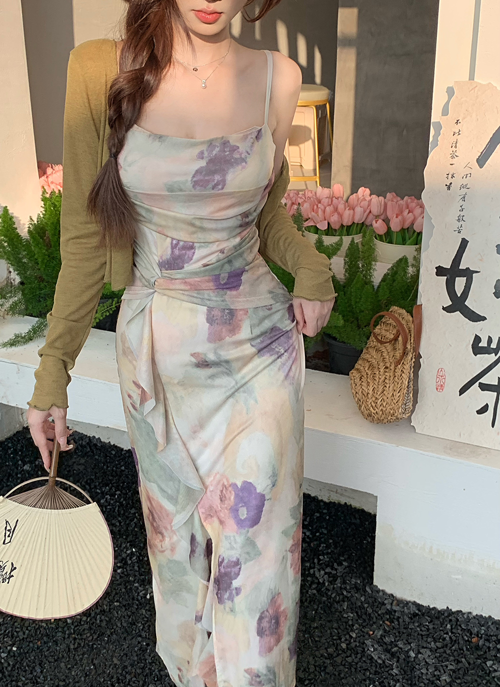 Three-label new Chinese-style printed wave-edged suspender dress + solid color cardigan