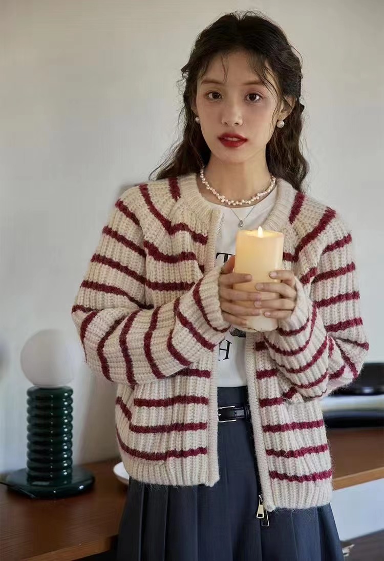 優質 法式慵懶風圓領軟糯羊毛條紋復古毛衣女顯瘦針織開衫