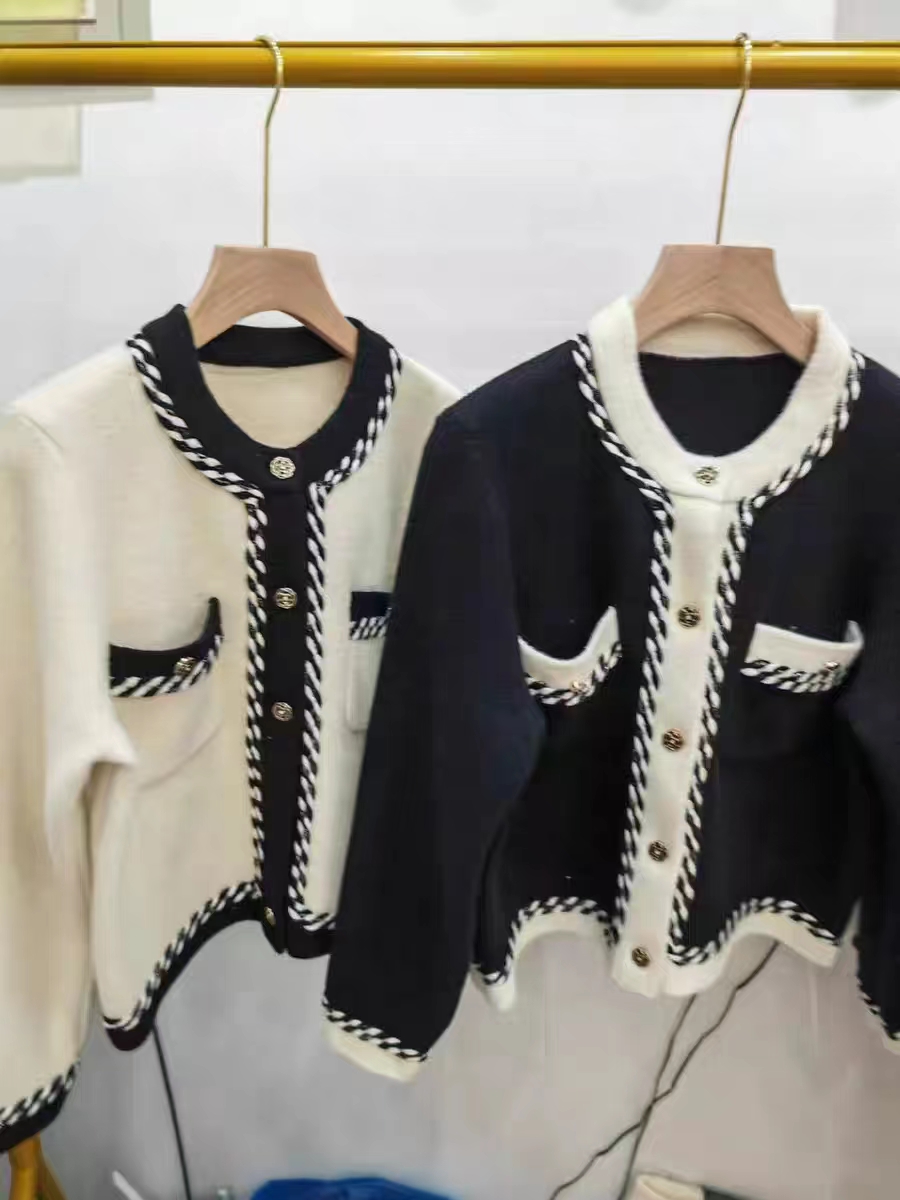 Small fragrant wind jacket women's autumn and winter new ladies short section woven twist gentle knitted double-faced woolen mink velvet top