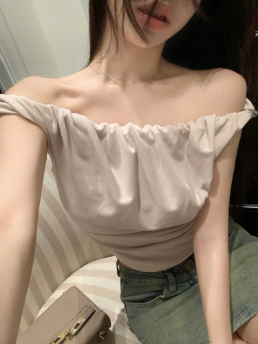 !  Metal ring two-wear pleated camisole women's gentle and thin design niche top 2120