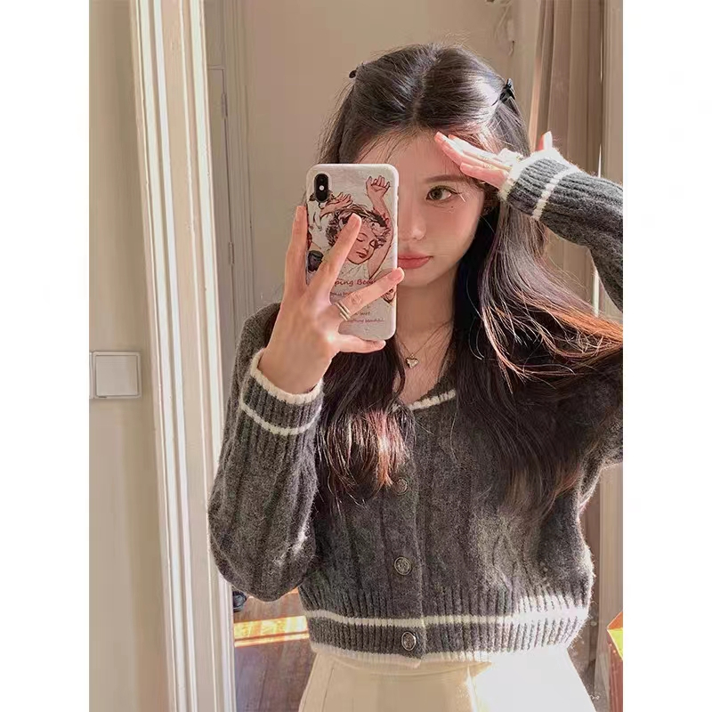 Knitted Sweater Women 2023 Autumn and Winter Lazy Temperament Wool Knitted Cardigan Jacket for Women
