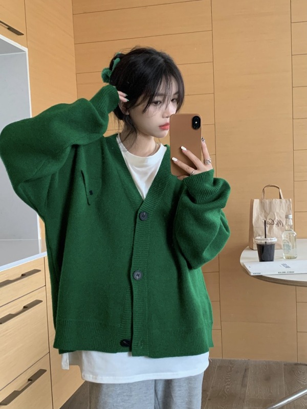 Korean lazy style single-breasted V-neck sweater coat women's spring and autumn new design sense solid color loose knitted cardigan