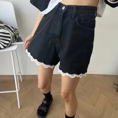 Retro Lace Trim Panel Black High Waist Denim Shorts