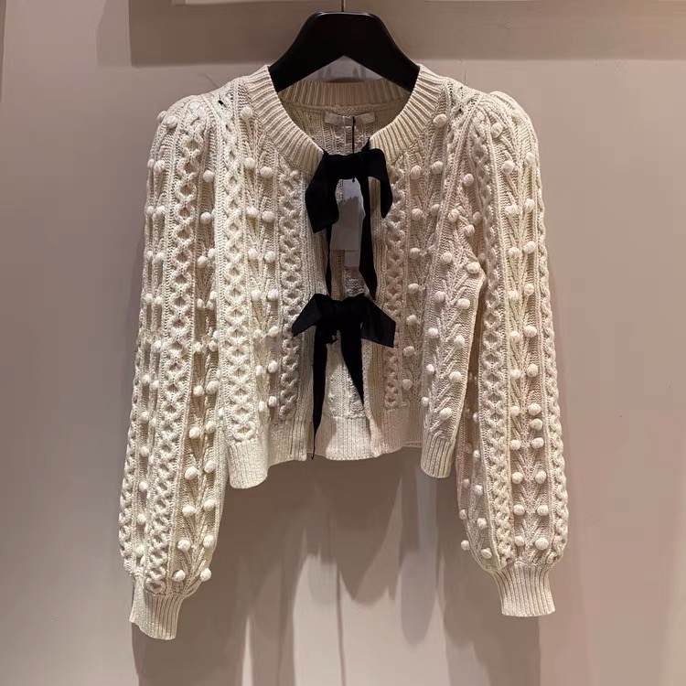 2023 Korean Dongdaemun autumn and winter new GLYP net red same style live broadcast all-match sweater female sweater