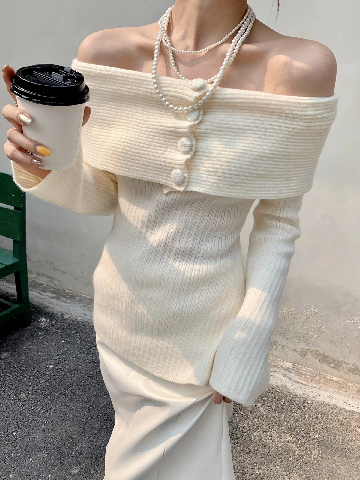 One-shoulder sweater women's lazy high-end sense new off-the-shoulder large lapel button slit knitted sweater autumn and winter