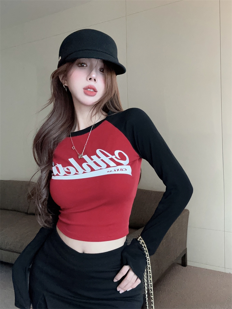 ~2023 American-style retro pure desire to narrow the waist and look thinner with a chic short bottoming hot girl long sleeves