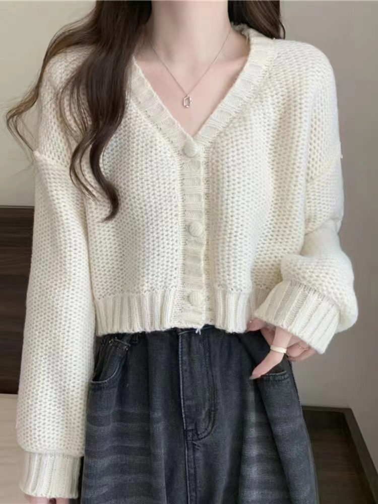Lazy Korean style loose short section slim cardigan sweater jacket female autumn and winter small man with long-sleeved knitted top