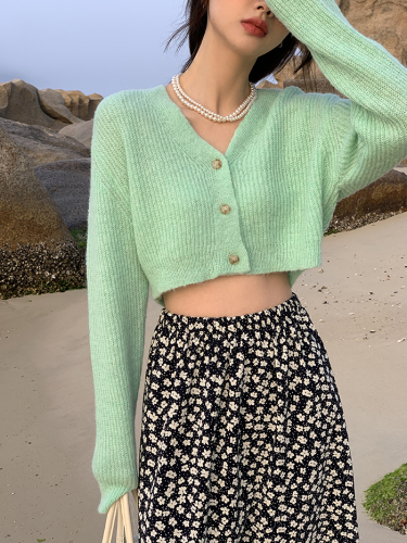 Mint green mohair knitted cardigan coat women's autumn and winter lazy wind short V-neck thin sweater