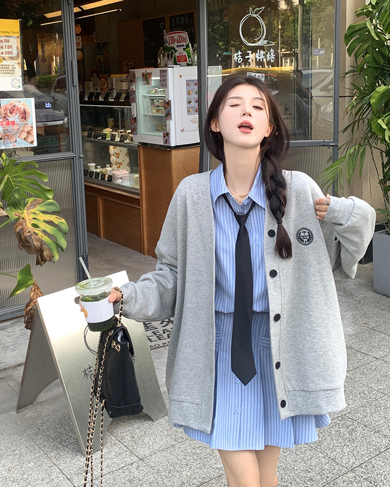 Back wrap collar double-layer cap can't pill Imitation cotton Huamian composite milk silk 300g thin sweater women's cardigan embroidery