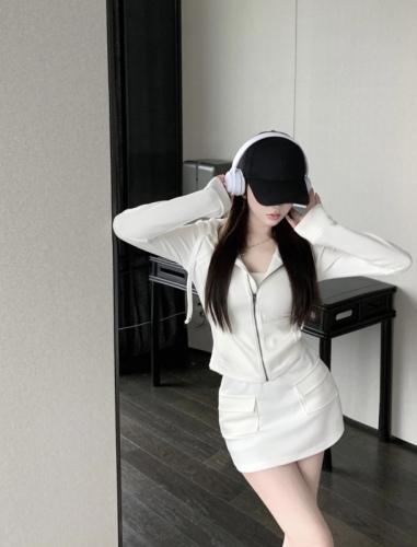 Casual sports suit women's autumn pure desire temperament hooded cardigan jacket skirt two-piece set