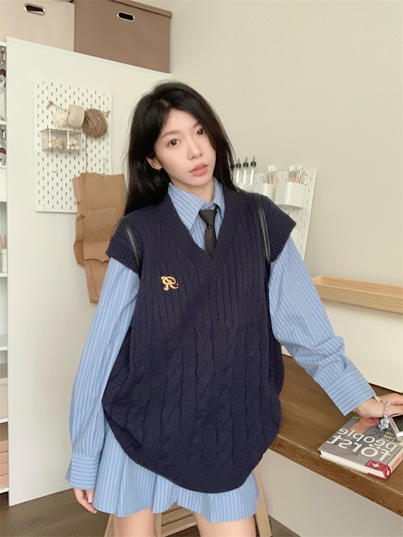 Early autumn Korean version of the preppy style layered knitted vest vest long-sleeved striped shirt skirt two-piece set