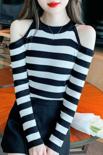 Shipped 2023 autumn new round neck strapless long-sleeved knitted sweater striped sweater