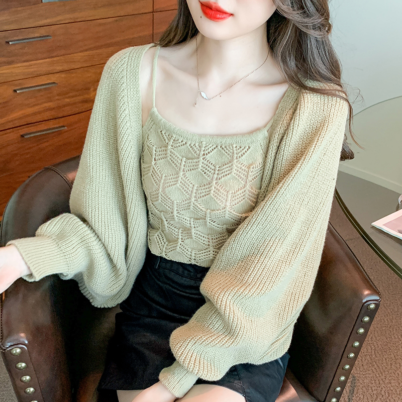 Shipped 2023 autumn and winter new camisole vest sweater small shawl coat two-piece set