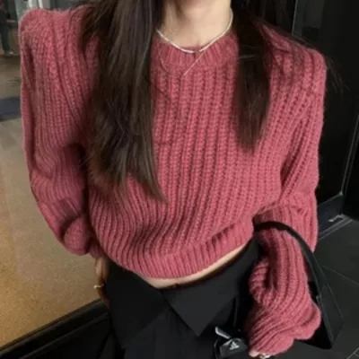 Korean fashion temperament all-match loose top women's autumn 2023 new simple and thin round neck knitted sweater