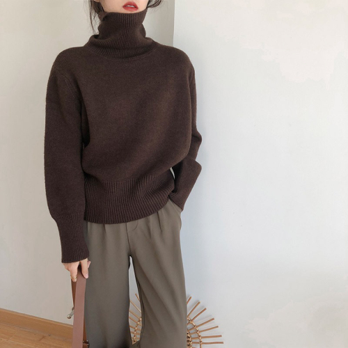 Net red turtleneck sweater ins design sense niche bottoming knitting short section autumn and winter new Korean version of knitted sweater women