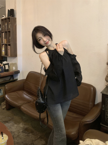 ~Western-style Chinese-style small round neck slimming early autumn style long-sleeved off-shoulder lock top blouse