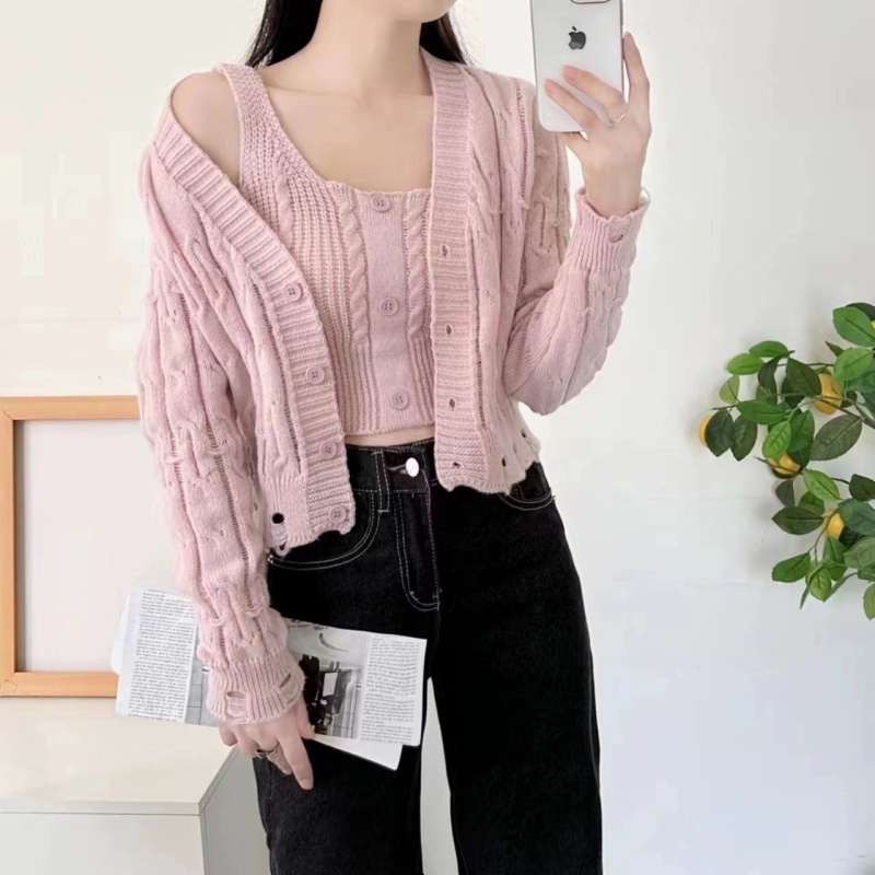 Early autumn sweater coat French knitted cardigan straps sweet two-piece set female niche unique chic short top