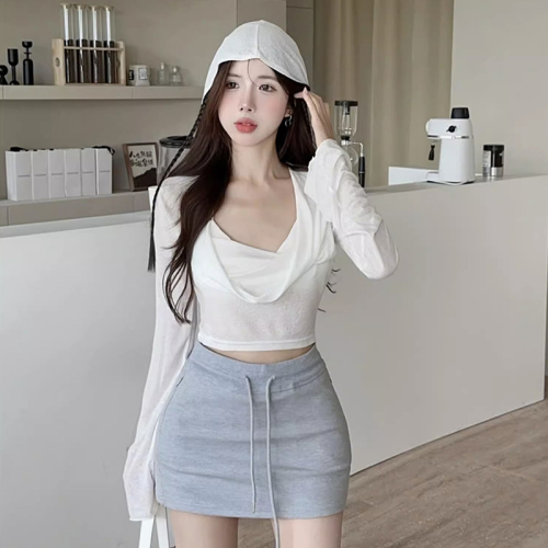 Official picture long-sleeved sunscreen shirt cool hot girl style hooded women's thin section design pure desire short crop top all-match