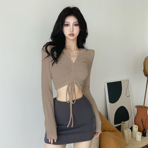 Official picture Pure desire long-sleeved T-shirt women's drawstring bottoming shirt hot girl short inner top + skirt suit two-piece set