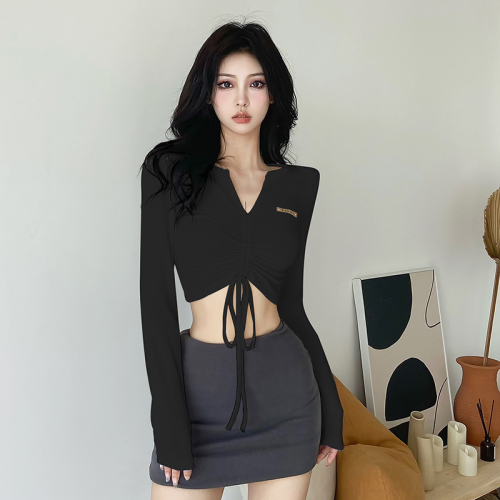 Official picture Pure desire long-sleeved T-shirt women's drawstring bottoming shirt hot girl short inner top + skirt suit two-piece set