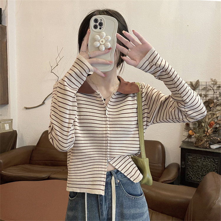 Contrasting color polo collar striped zipper knitted cardigan coat female autumn design short top