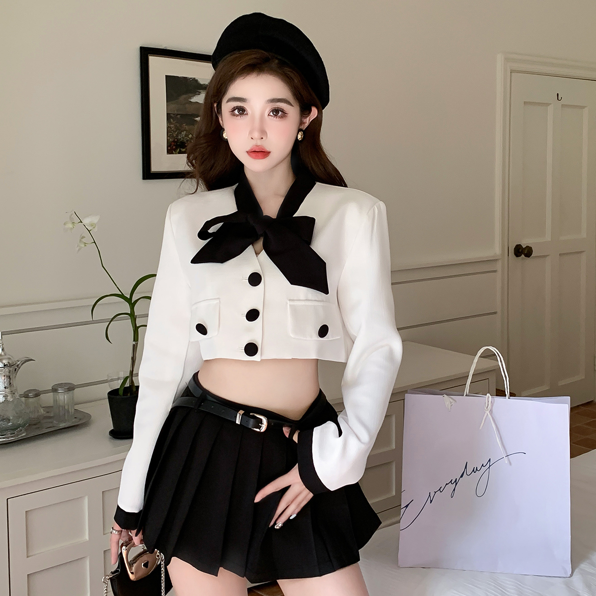 New Korean version temperament small fragrance bow suit jacket high waist pleated skirt two-piece female
