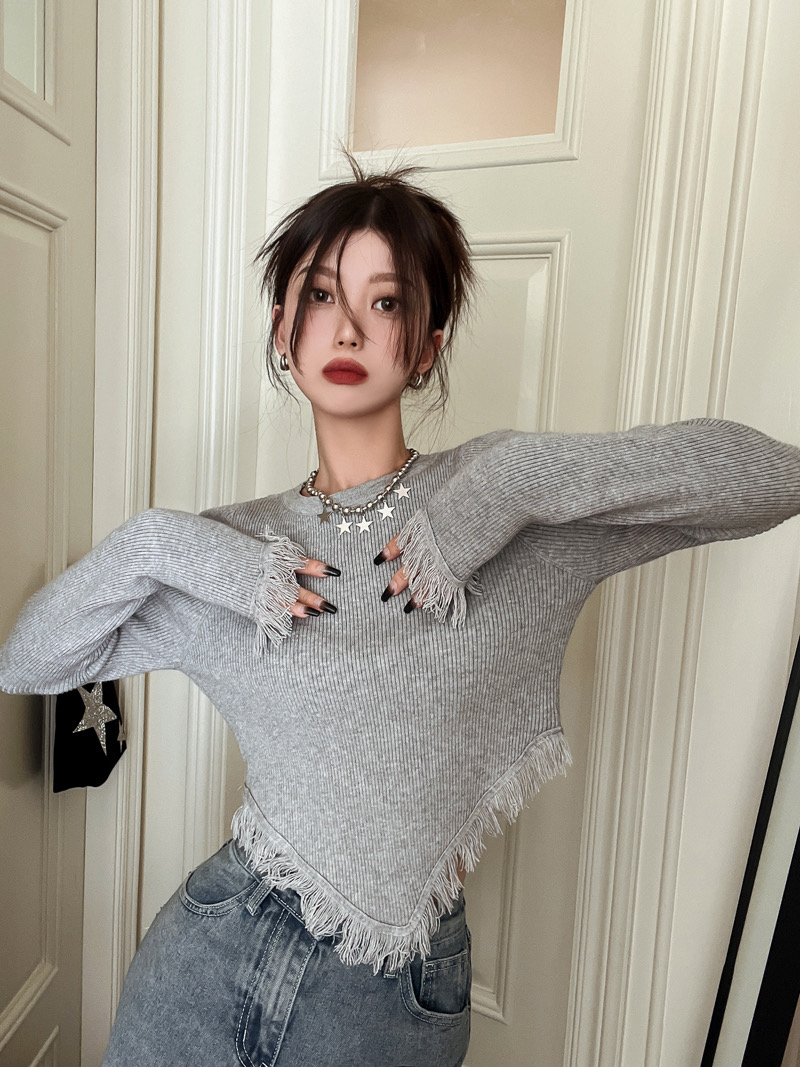 Irregular bottoming shirt women's inner wear high-end sense niche slim unique unique hot girl short top