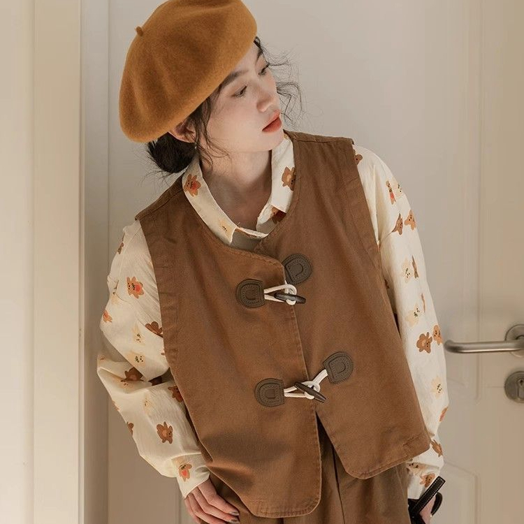 Autumn new loose all-match cardigan layered sleeveless vest jacket retro Japanese style claw buckle heavy industry vest female