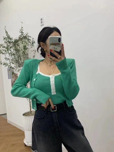 Korean fashion ins blogger short cardigan camisole two-piece set