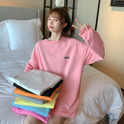 Autumn Korean version of the super hot new lazy style loose mid-length bottom jacket missing basic long-sleeved sweater jacket women