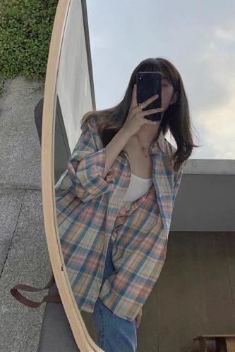 Plaid shirt women's spring and autumn new Korean version loose all-match Hong Kong flavor retro outerwear long-sleeved sunscreen top coat summer