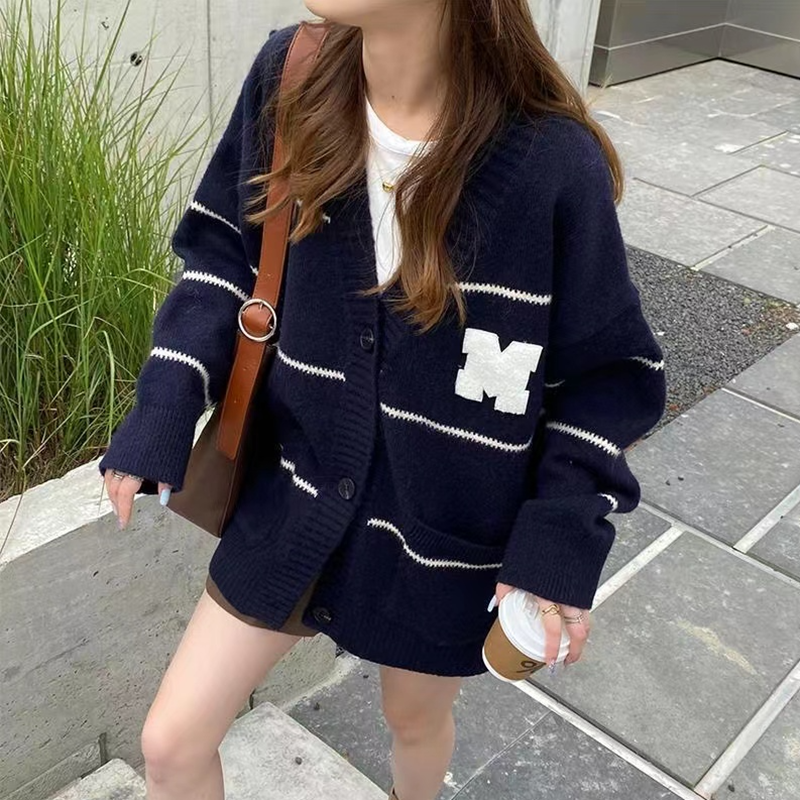 Women's sweater jacket women's clothing 2023 new loose lazy wind outerwear spring and autumn knitted cardigan top