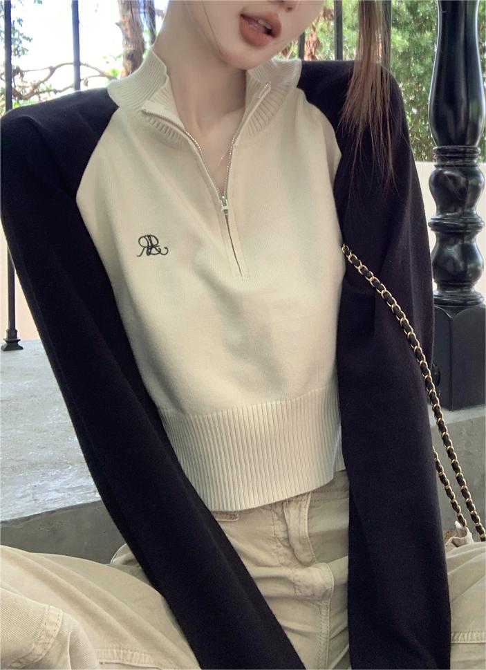 2023 early autumn new Lu Xiaotuantuan colliding color collegiate style knitting Korean style design sense niche chic all-match tops