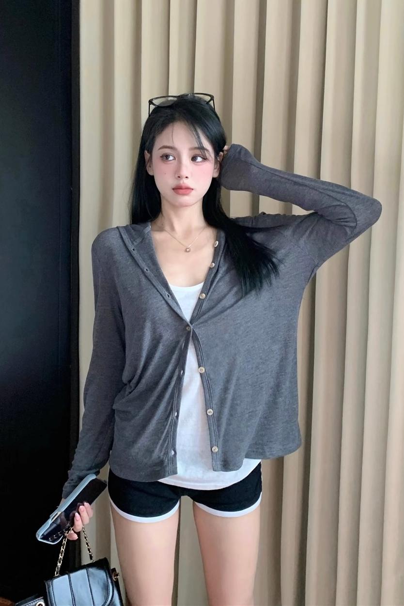 Official Photo Casual Cardigan Hooded Jacket Women Gentle Pure Desire 2023 Early Autumn Knitted Hot Girl Thin Long Sleeve Top
