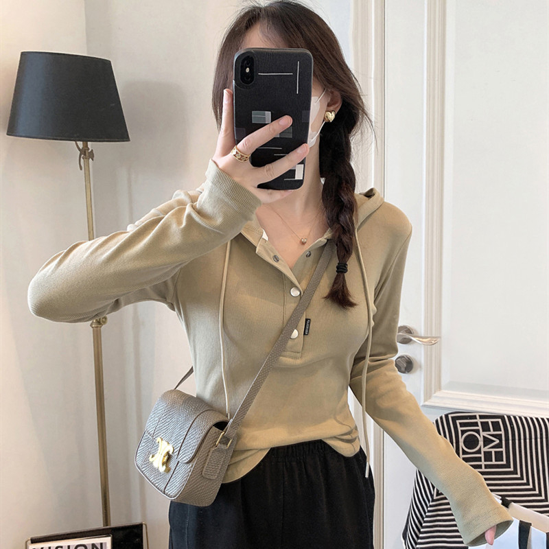 New autumn and winter women's bottoming shirt design niche fashion personality solid color hooded pullover top