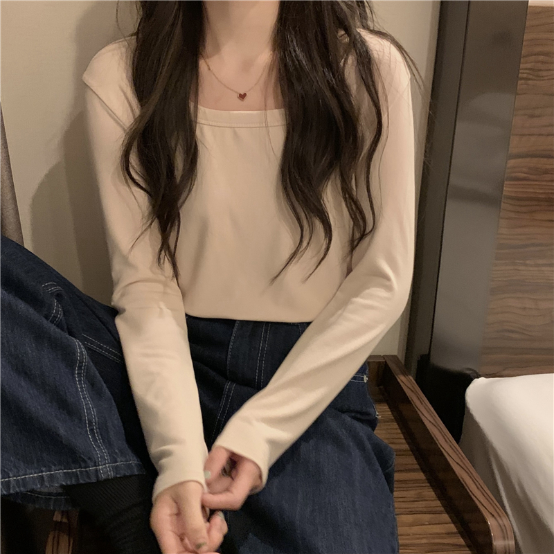 The new big U-neck all-match thin brushed thick solid color slim elastic long-sleeved bottoming T-shirt