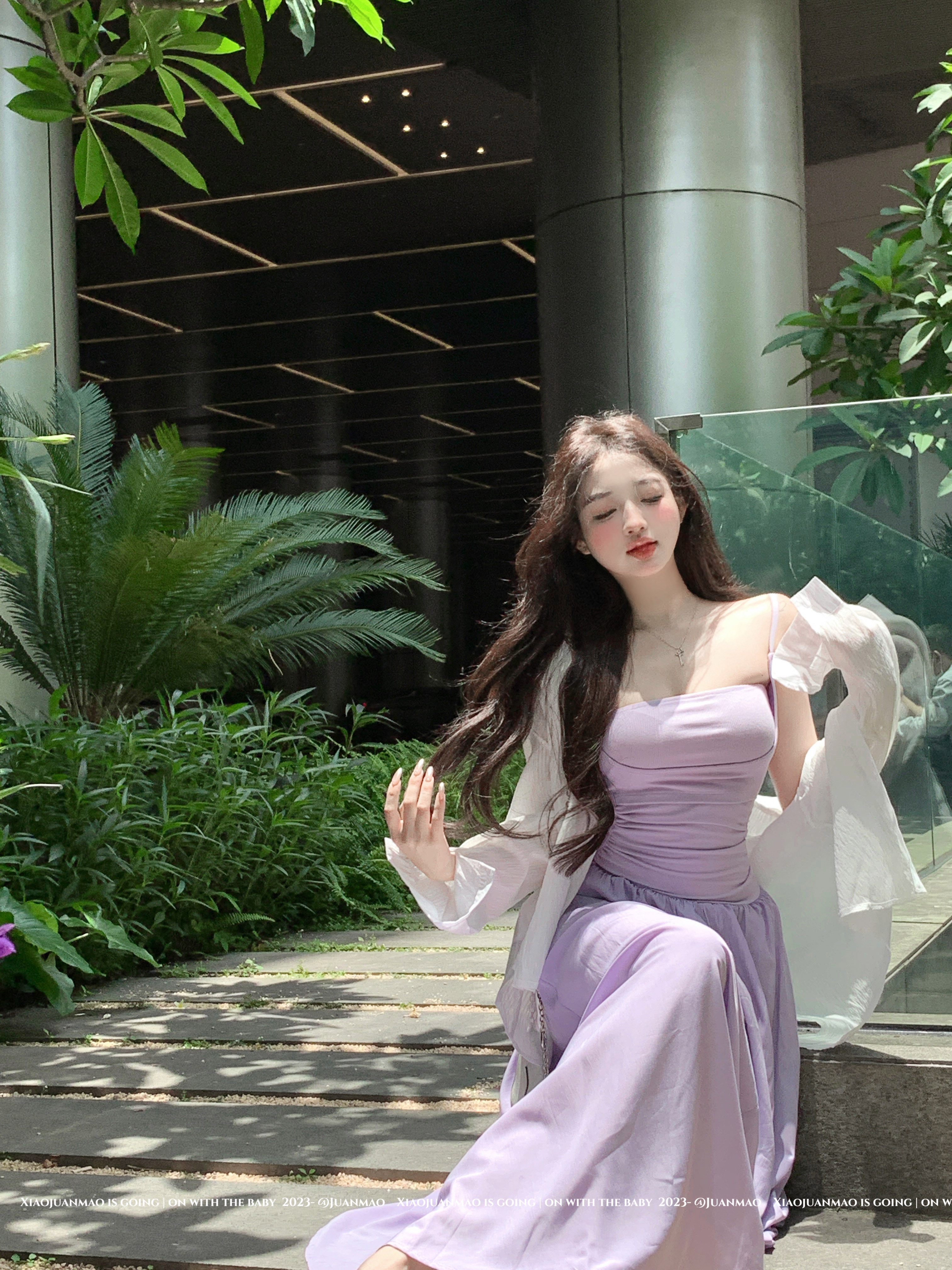 ~French style pure desire to narrow the waist and show thin dress with suspenders stitching long skirt and shirt two-piece set