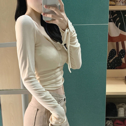 Hot girl square neck long-sleeved T-shirt for women spring design with chic inner top for women ins trend