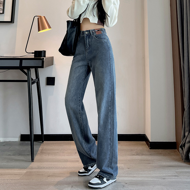 Retro wide-leg jeans for women, high-waisted and drapey, autumn and winter new models for small people, slim and versatile straight-leg floor mopping pants