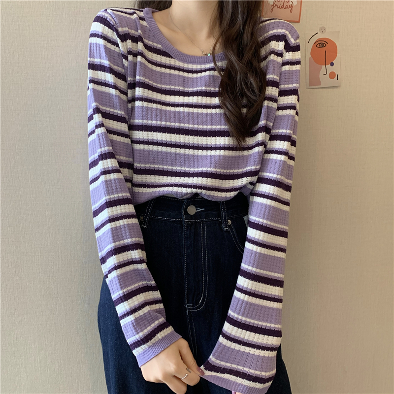 Retro Striped Long Sleeve Knitted Sweater Women's Autumn 2023 New Internet Celebrity Short Loose Versatile Bottoming Shirt Top