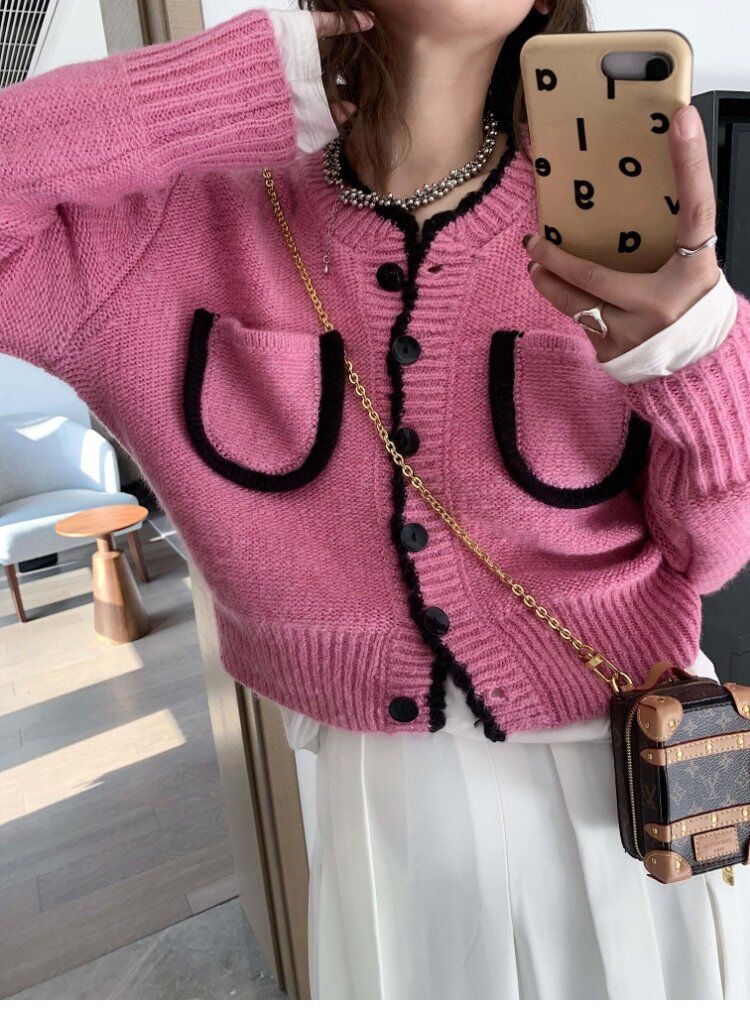 Korean style chic autumn and winter sweet little fragrance Korean style warm and soft waxy breasted top knitted fabric single breasted