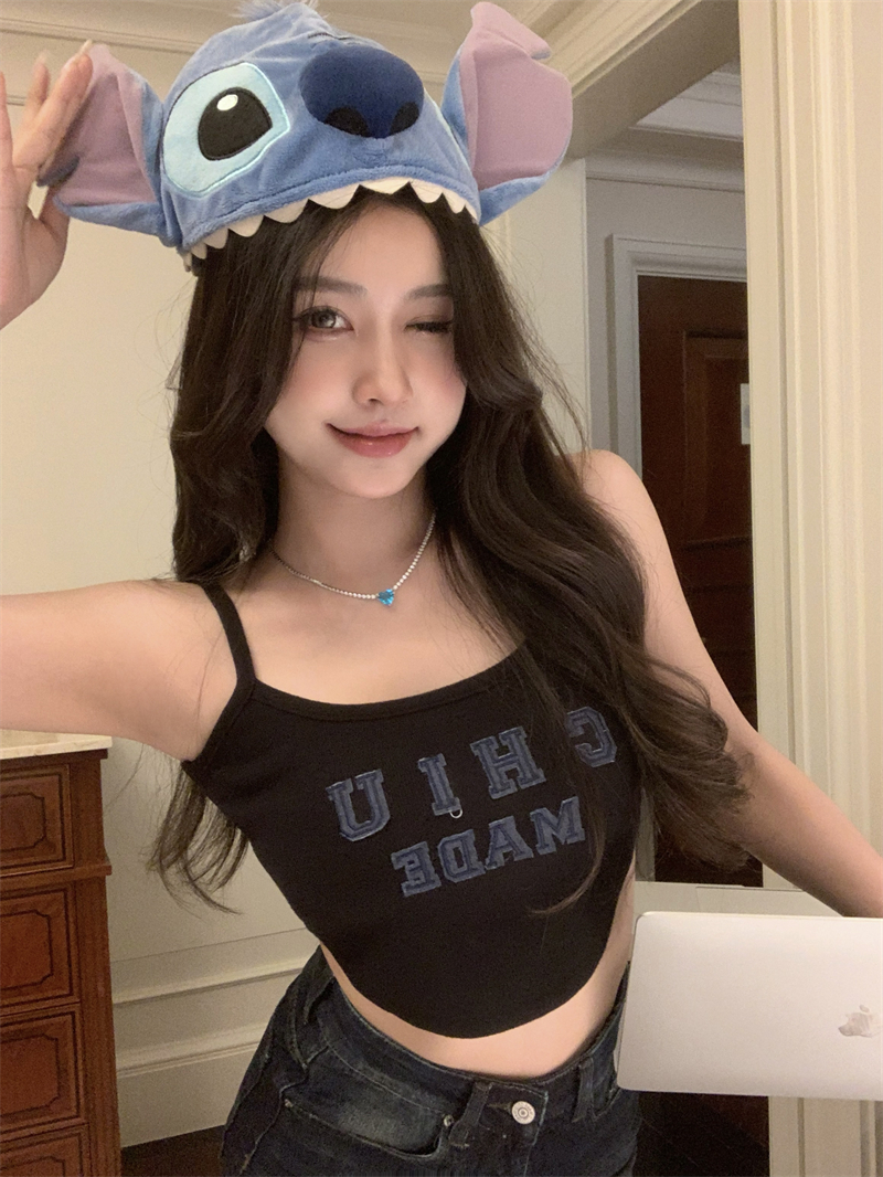 Sweet and Spicy Vest Women's Letter Denim Patch Embroidered Design Short Slim Fit Navel-Baring Suspender