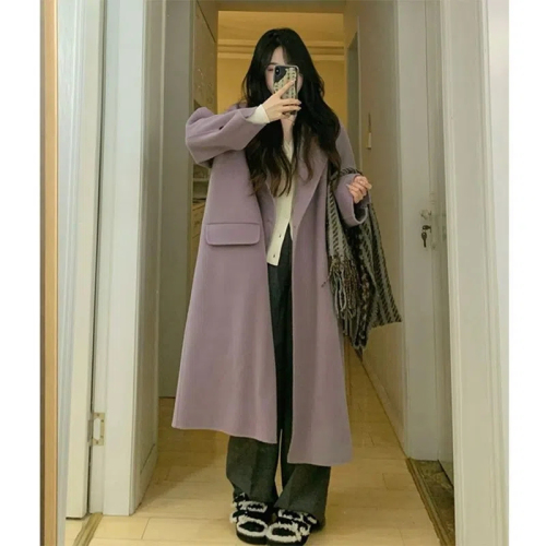 Hepburn style small high-end mid-length woolen 2023 autumn and winter new purple coat for women