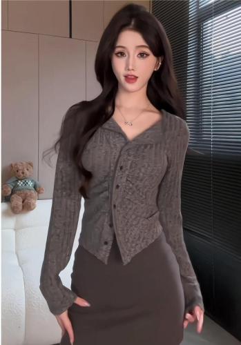 Original brushed fabric-2023 early autumn new French niche fashion mature style high-end knitted cardigan for women