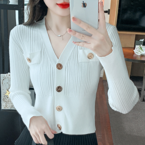 Already shipped 2023 Autumn Xiaoxiang style gold button long-sleeved sweater V-neck slim fit small jacket top