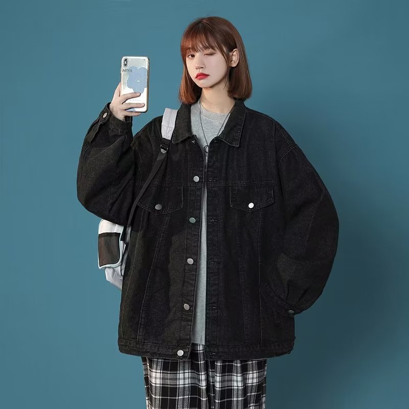 Blue denim jacket for female students in spring and autumn, versatile retro Hong Kong style jacket, design niche Hong Kong style baseball uniform