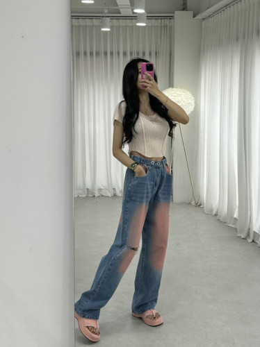 Blush baggy jeans with adjustable waist