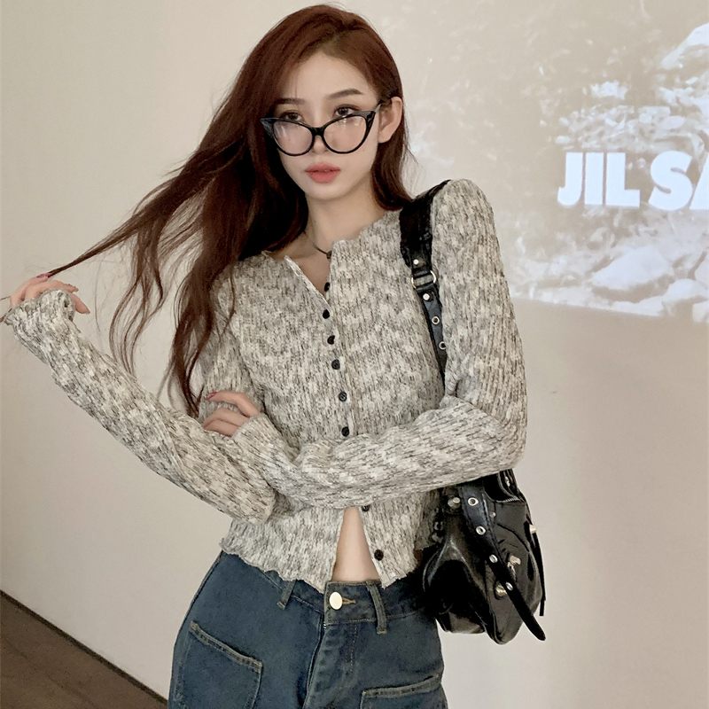American hot girl design niche versatile slim pleated knitted cardigan for women autumn retro slim short top